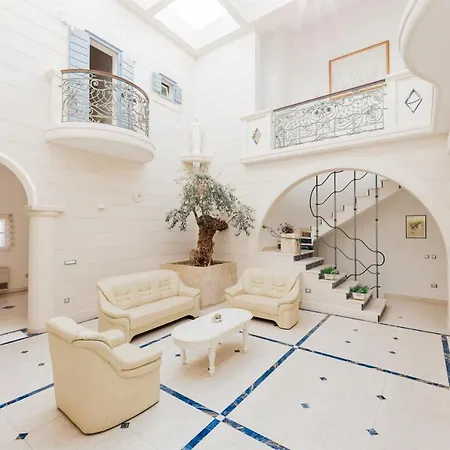 빌라 Atrium 마카르스카